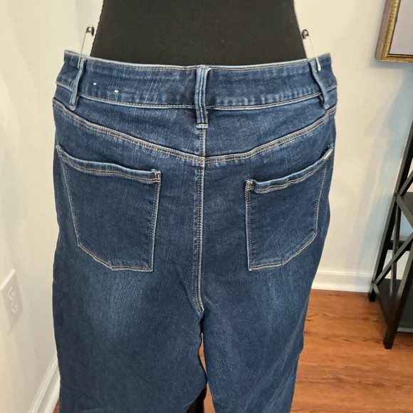 White House Black Market Dark Blue Boot Cut Jeans Curvy #6 - Picture 6 of 7